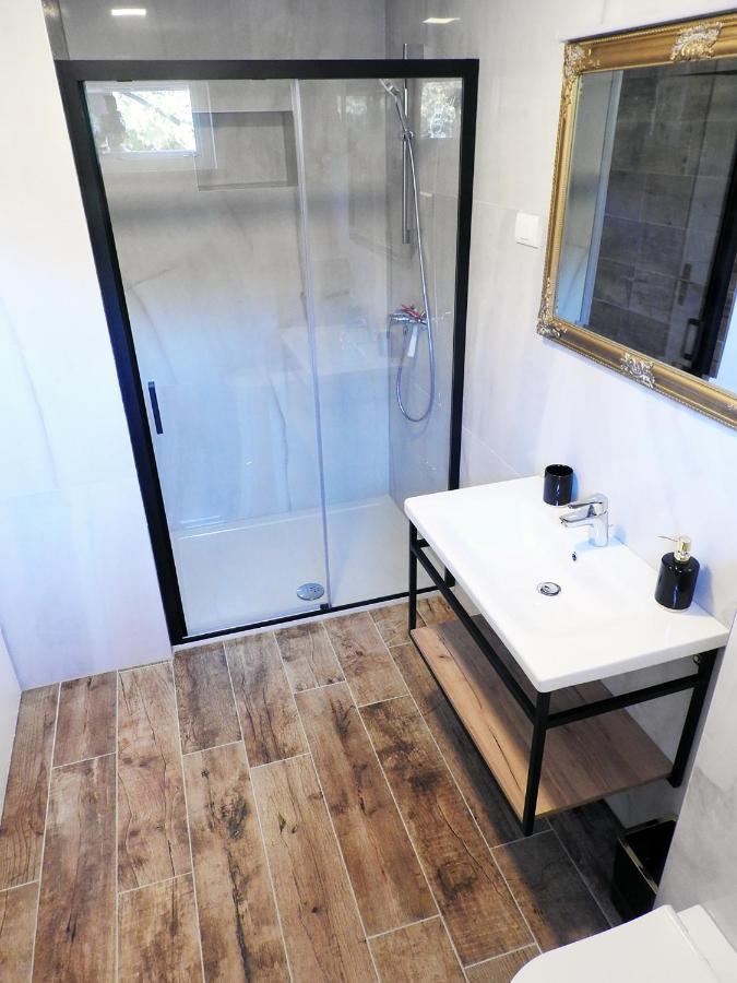 Apartment Lu, Stinjan - Pula Exterior photo